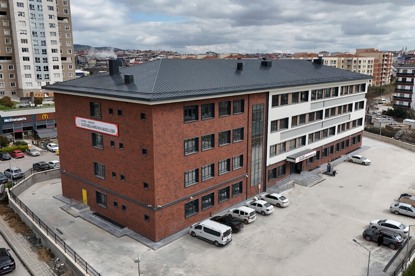 İstanbul yeni eğitim-öğretim yılına 83 yeni okulla başlıyor