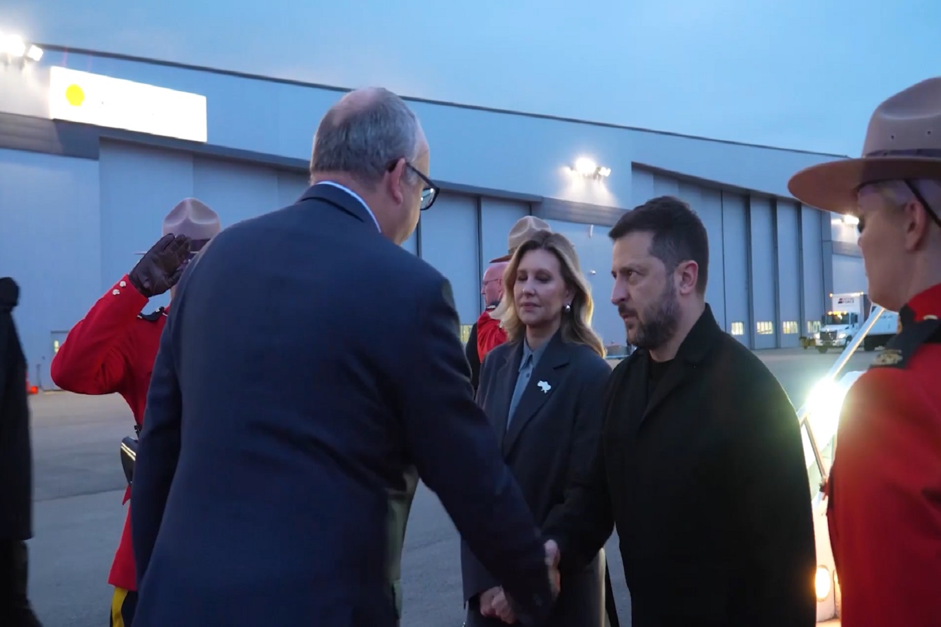 Zelenskiy Kanada’da: Savaşın faturası büyürken yeni yardım arayışı