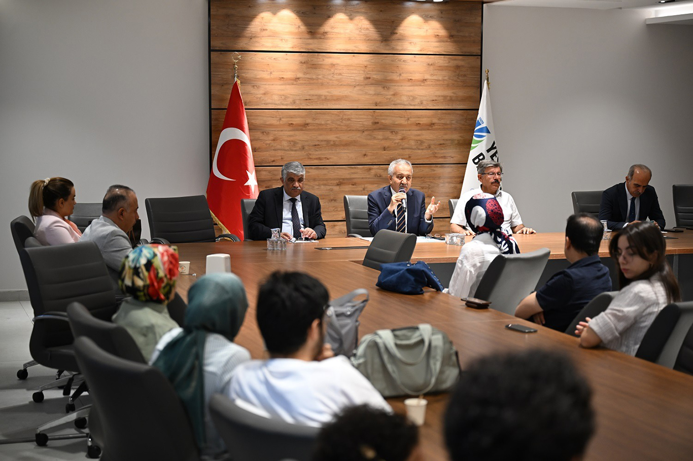 Yeşilyurt Belediyesinden YKS derecesi yapan öğrencilere ödül