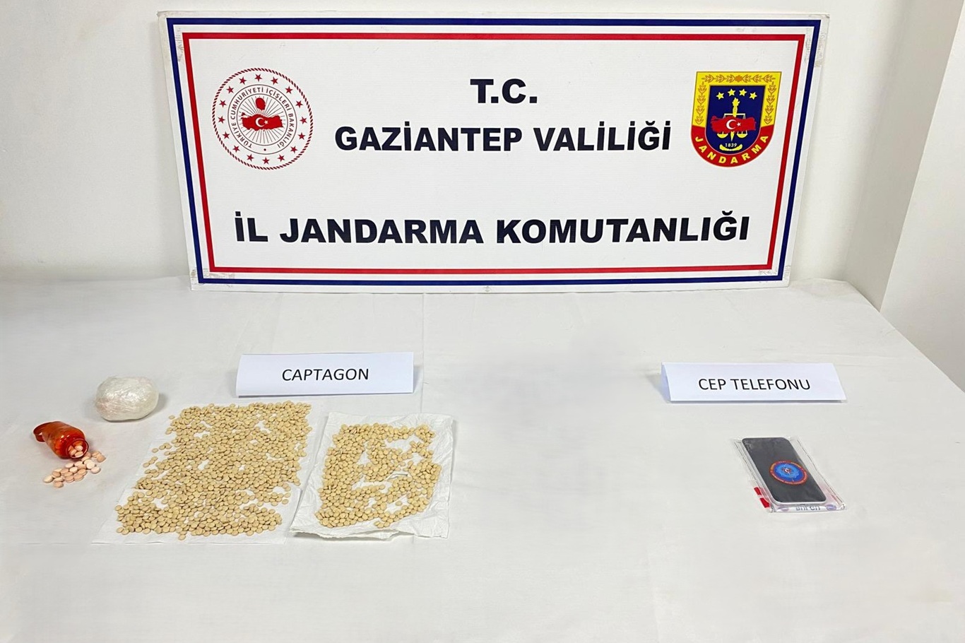 Gaziantep'te uyuşturucu ve kaçakçılık operasyonu: 166 şüpheli yakalandı