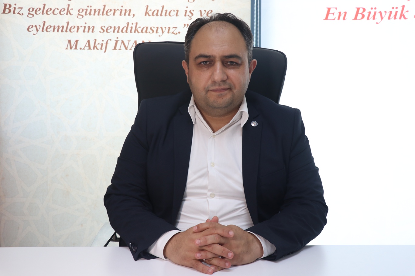 Eğitimci Duran: Öğrenci ve sınıf mahremiyeti için telefon kullanımına sınır getirilmeli