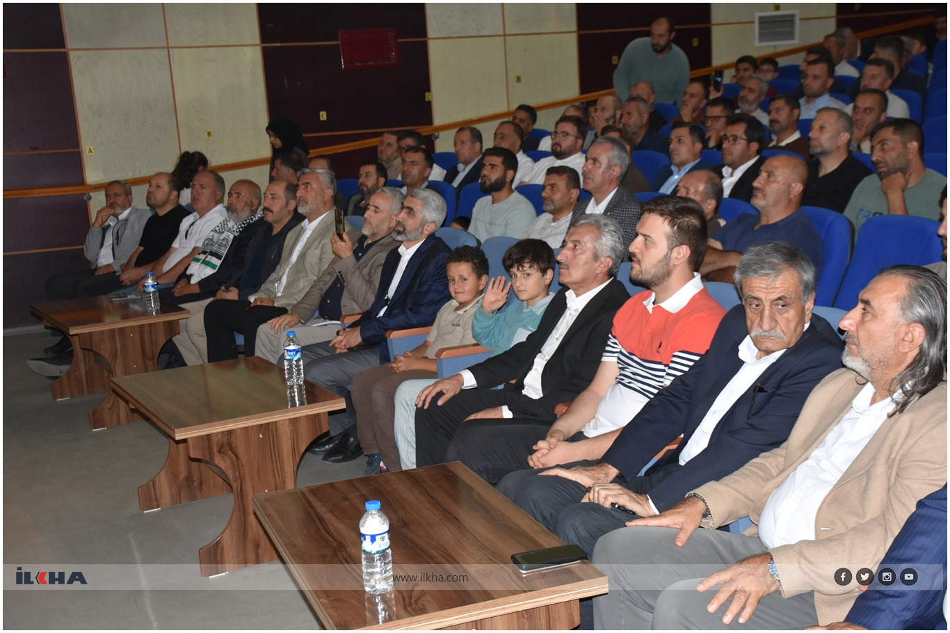 Palestinian writer highlights Gaza’s steadfastness at Bitlis conference