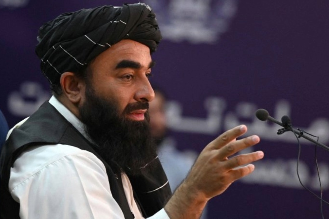 مُجاهد: الإمارة الإسلامية سعت إلى توسيع علاقاتها مع دول المنطقة والعالم