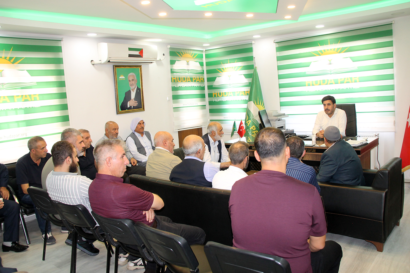 Hayvan pazarındaki kavganın tarafları HÜDA PAR'ın arabuluculuğuyla barıştı