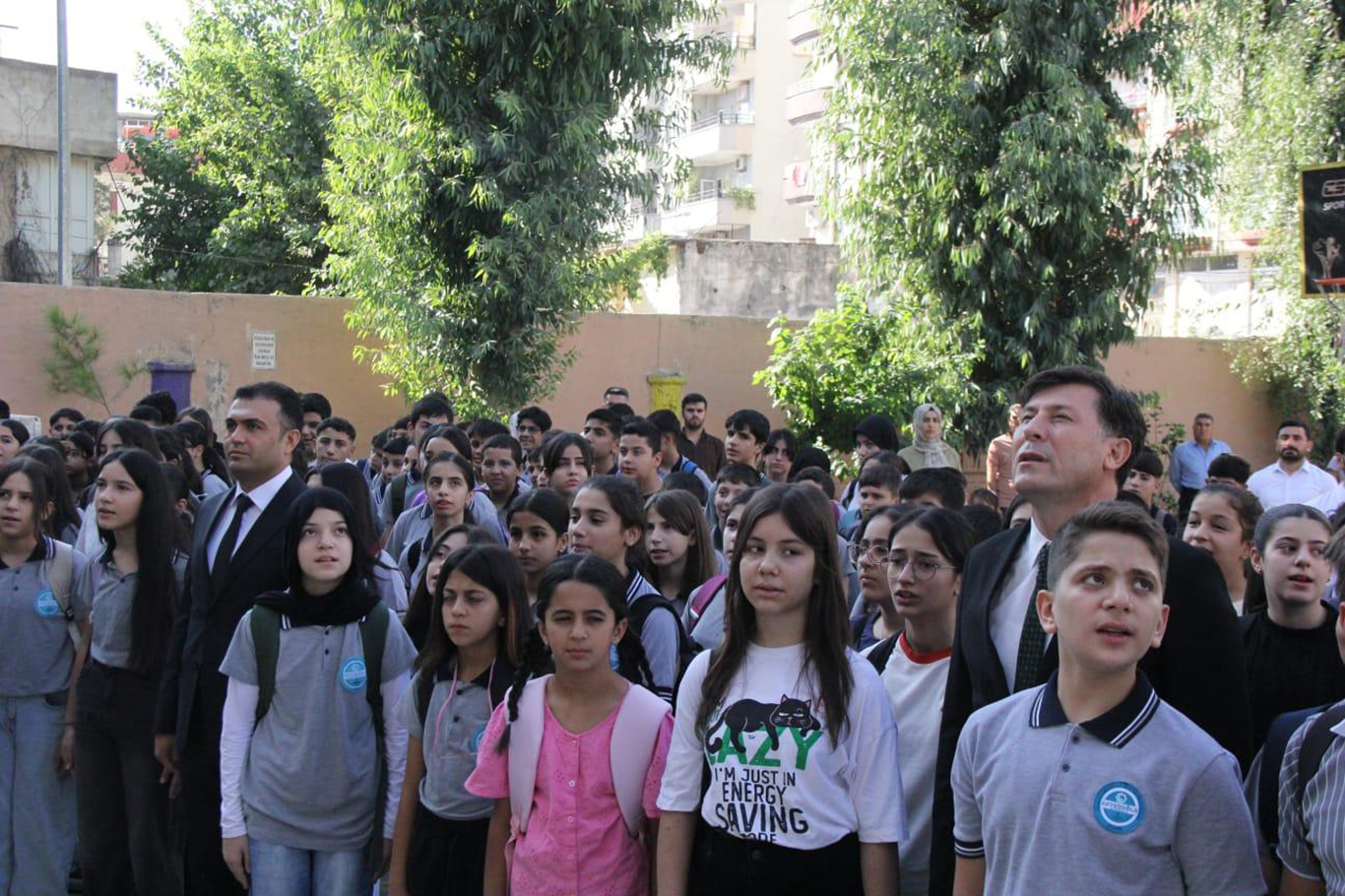 CİZRE’DE 2026-2027 EĞİTİM YILININ İLK ZİLİ ÇALDI 47 BİN ÖĞRENCİ OKULLA BULUŞTU