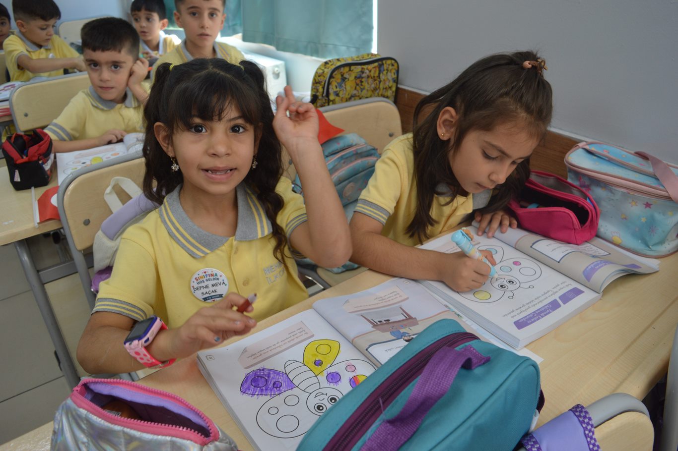 Siirt’te yeni eğitim öğretim yılının ilk gününde okul heyecanı