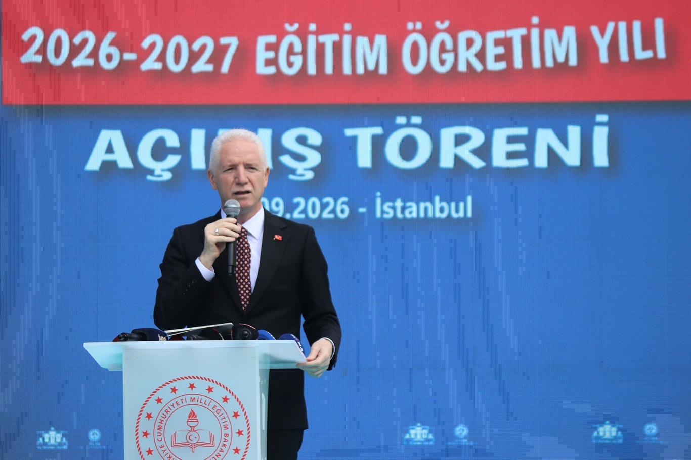 Vali Gül açıkladı: Son 10yılda ikili eğitim oranı yüzde 80'den yüzde 18'e düşürüldü