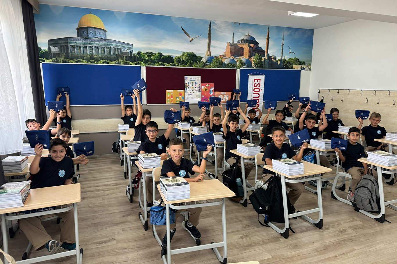 Eyüpsultan'da imam hatip öğrencilerine "Aramıza Hoş geldin" hediyesi