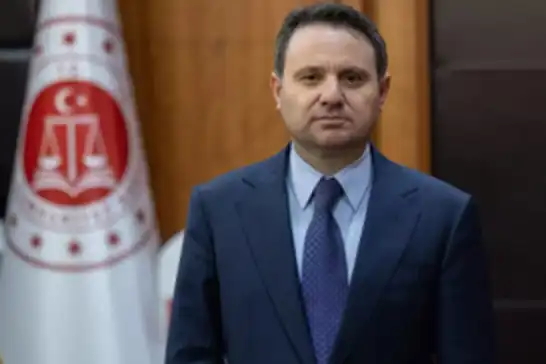 Bakan Gürlek: Çocuklarımızı ve ailelerimizi hedef alan suç yapılanmalarına müsamaha göstermeyeceğiz