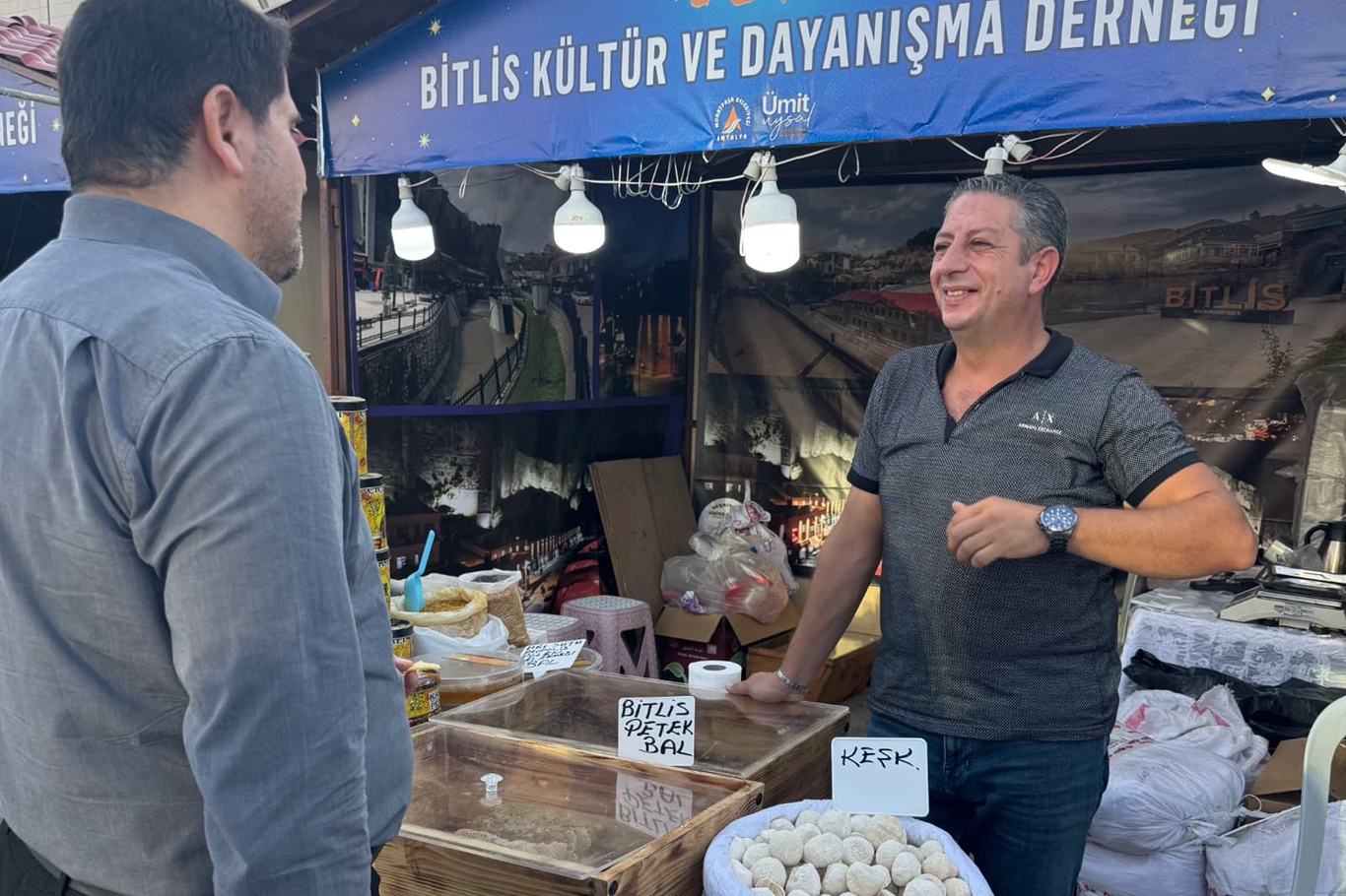 HÜDA PAR Antalya İl Başkanlığı, Yöresel Renkler Festivali’ne katıldı