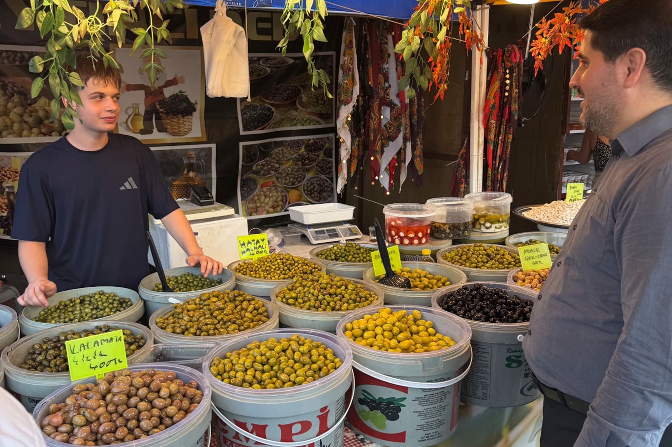 HÜDA PAR Antalya İl Başkanlığı, Yöresel Renkler Festivali’ne katıldı