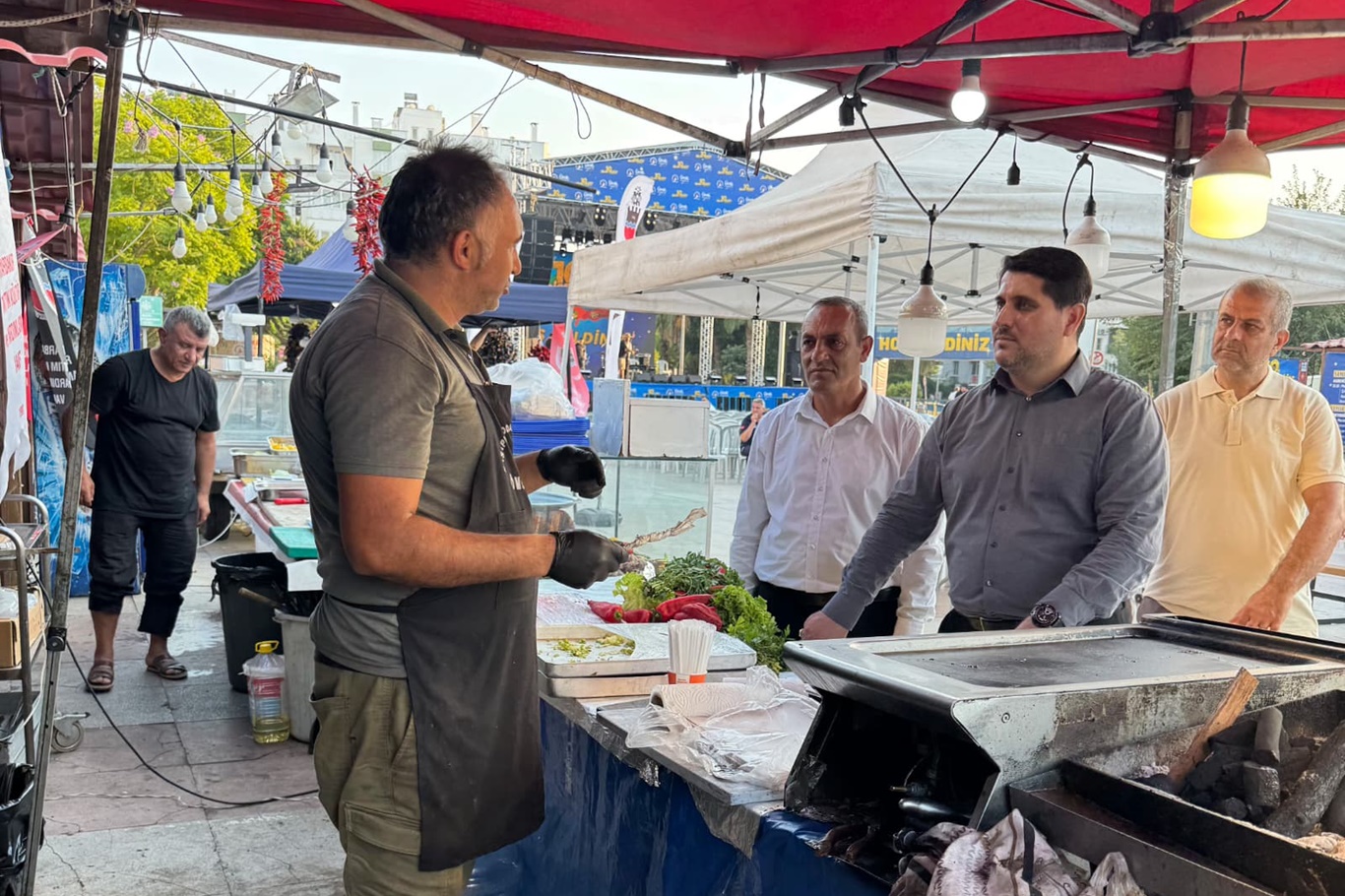 HÜDA PAR Antalya İl Başkanlığı, Yöresel Renkler Festivali’ne katıldı