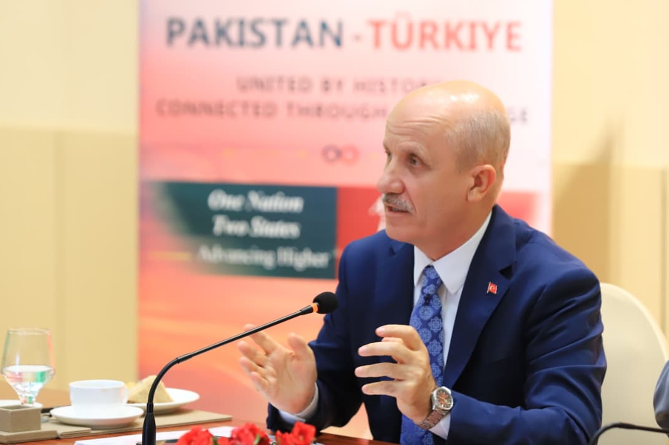 Türkiye-Pakistan yükseköğretim ortaklığında imzalar atıldı