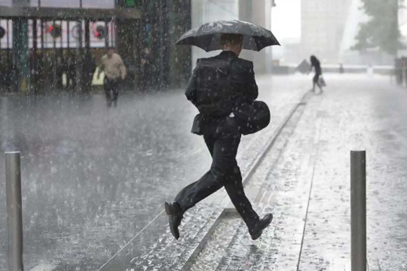 Meteoroloji'den kuvvetli sağanak uyarısı