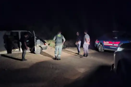 Bozyazı'da usulsüz orman emvali alan şahıslar yakalandı