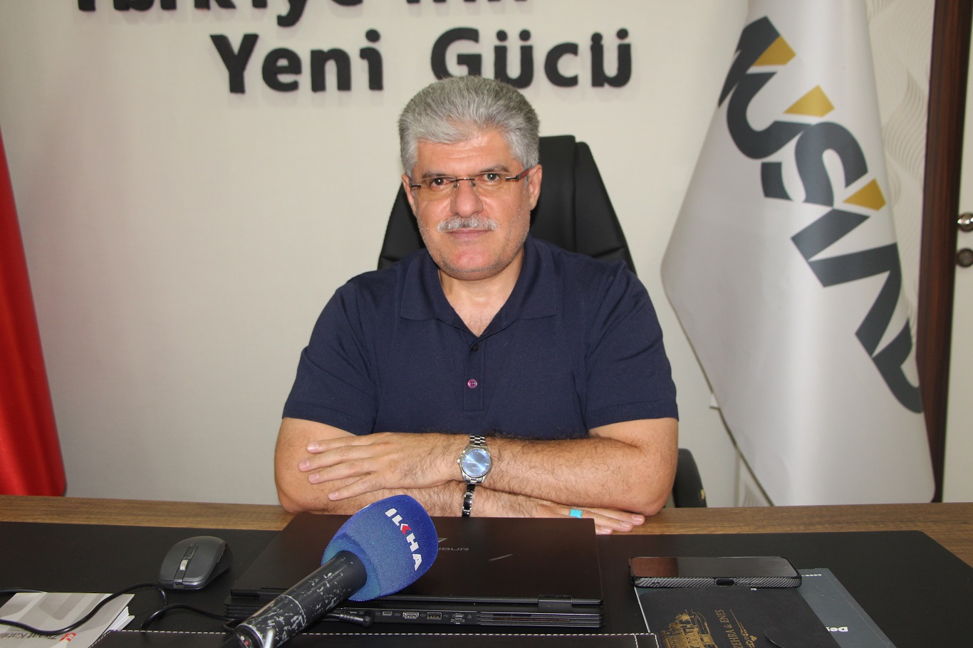 "Ahlaklı ve helal yoldan kazanılan ticaretle mücehhez bir gençlik, toplumu dimdik ayakta tutar"