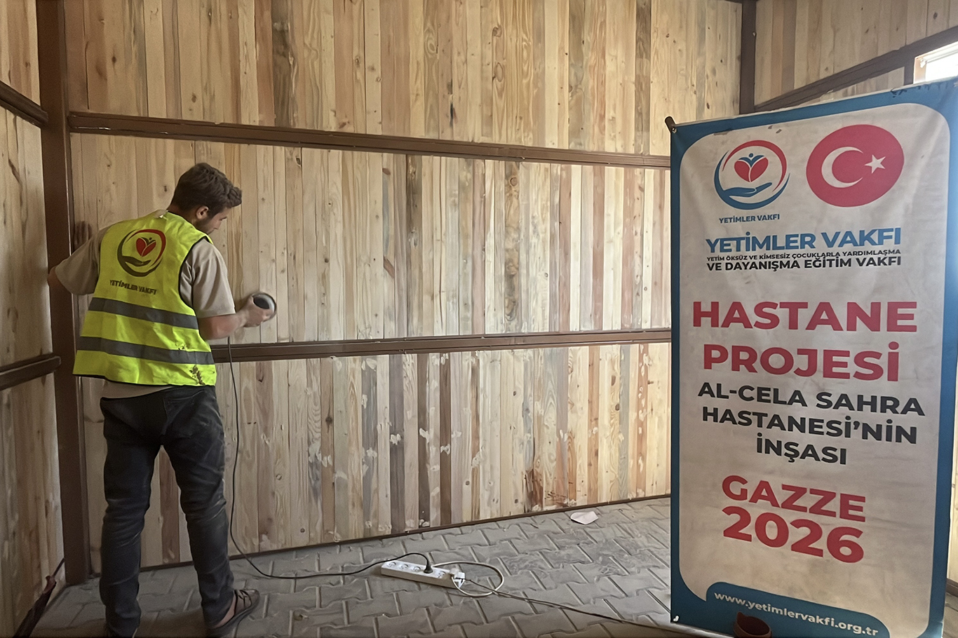 Yetimler Vakfı'nın Gazze’de "Al Cela Sahra Hastanesi Projesi" devam ediyor