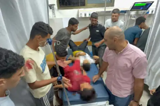 Gazze'de hasarlı bina çöktü: 5'i çocuk en az 20 şehit, 100 kayıp