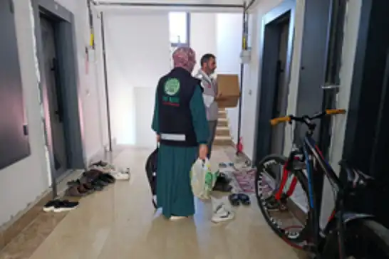 Umut Kervanı Malatya derneğinden ihtiyaç sahibi ailelere gıda ve kırmızı et desteği