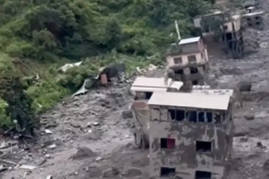 Nepal'deki sel felaketinde ölü sayısı 1403'e yükseldi
