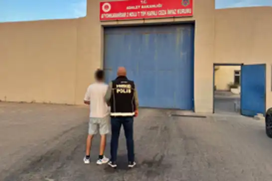 Afyonkarahisar’da 14 yıl 4 ay hapis cezası bulunan şahıs yakalandı