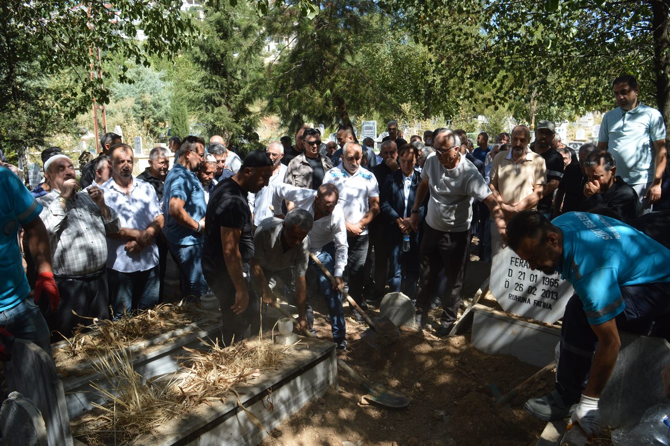 Siirt’in tanınan hekimlerinden Dr. Feridun Bağış son yolculuğuna uğurlandı