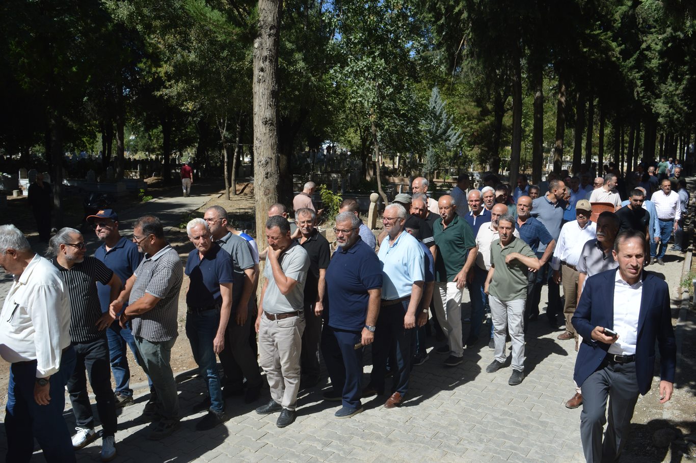 Siirt’in tanınan hekimlerinden Dr. Feridun Bağış son yolculuğuna uğurlandı