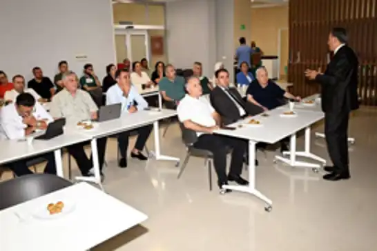 Rektör Akpolat, Karaciğer Nakli Enstitüsünü ziyaret etti