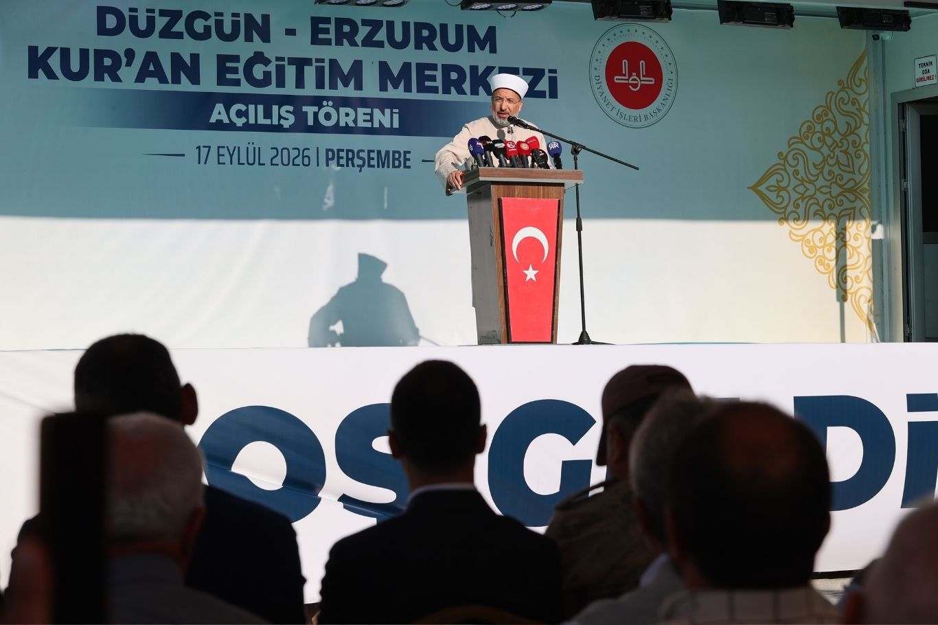 Diyanet İşleri Başkanı Arpaguş, Erzurum'da Kur'an Eğitim Merkezi'nin açılışını yaptı