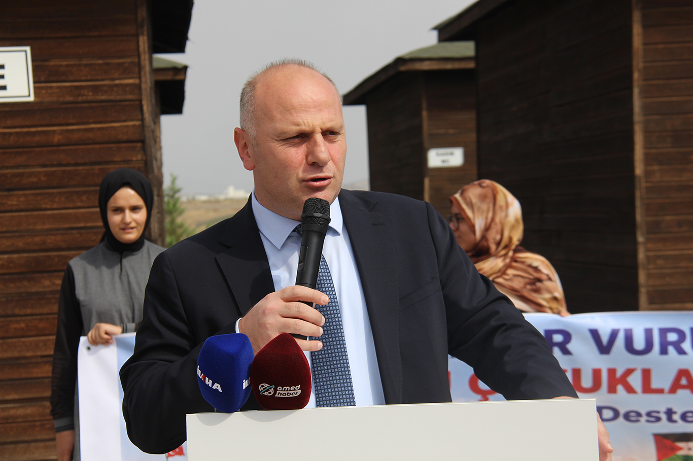 Diyarbakır'da Gazze için uçurtmalar gökyüzüne yükseldi