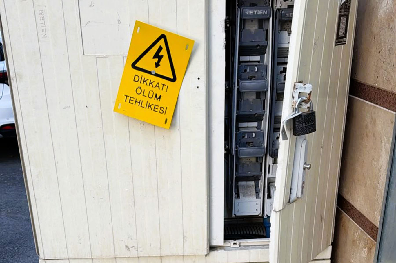 Şanlıurfa'da 4 bine yakın elektrik panosu güvenli hale getirildi