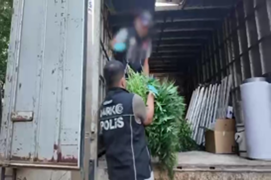Gaziantep'te uyuşturucu operasyonunda 2 şüpheli yakalandı