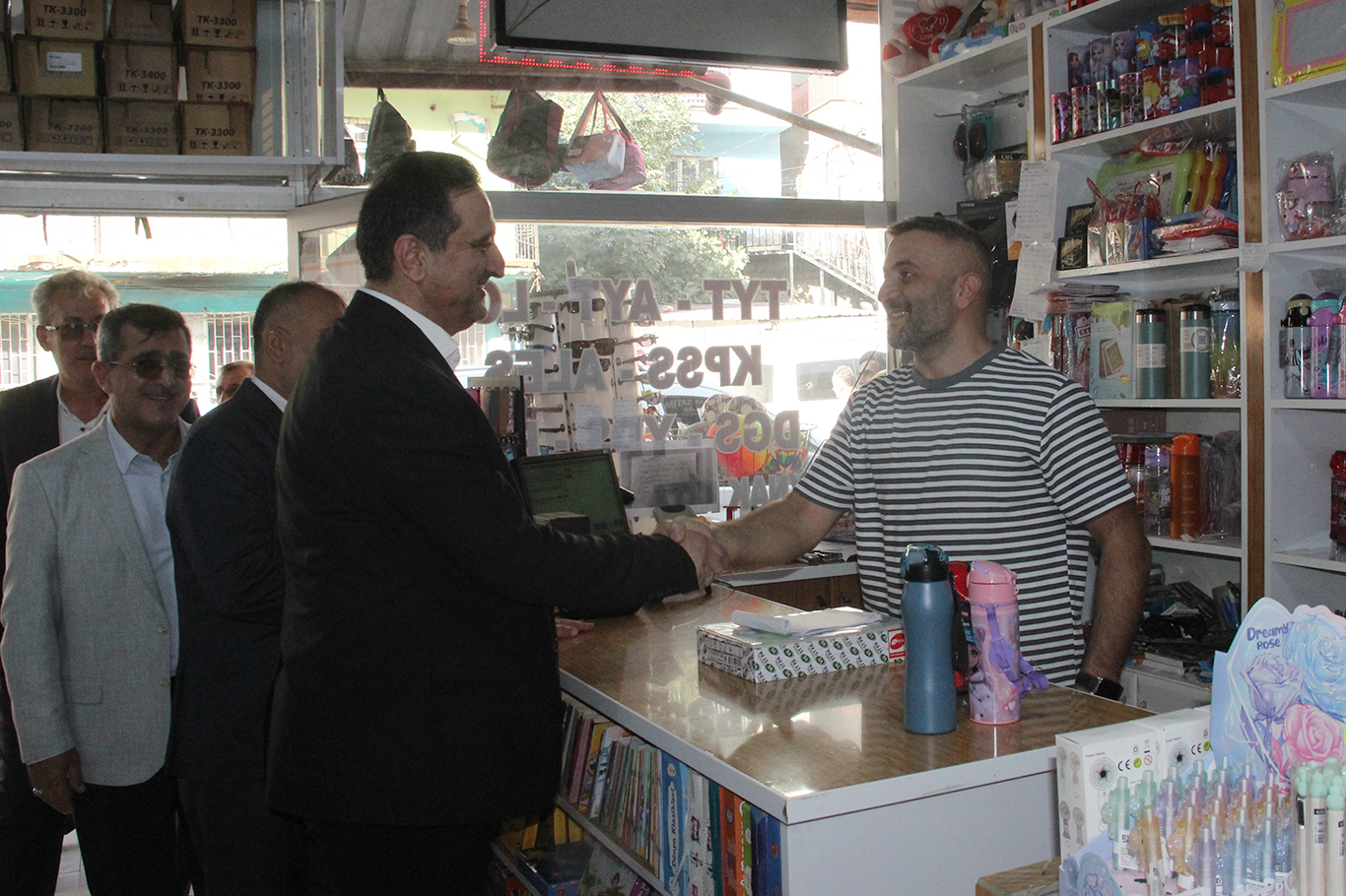 HÜDA PAR MİLLETVEKİLİ SERKAN RAMANLI, ULUDERE'DE ESNAFLARI ZİYARET ETTİ