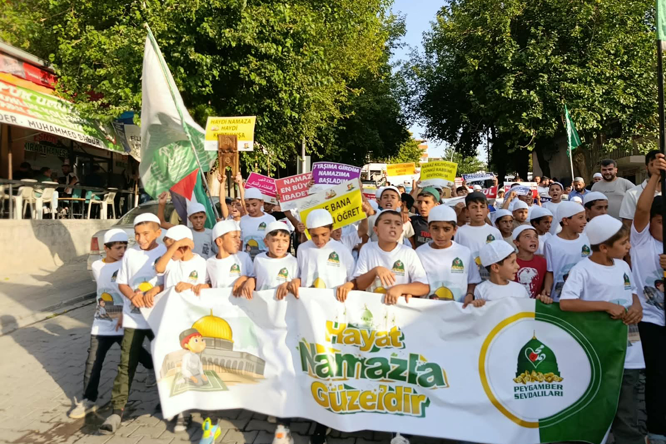 Çınar'da "Hayat Namazla Güzeldir" etkinliği düzenlendi