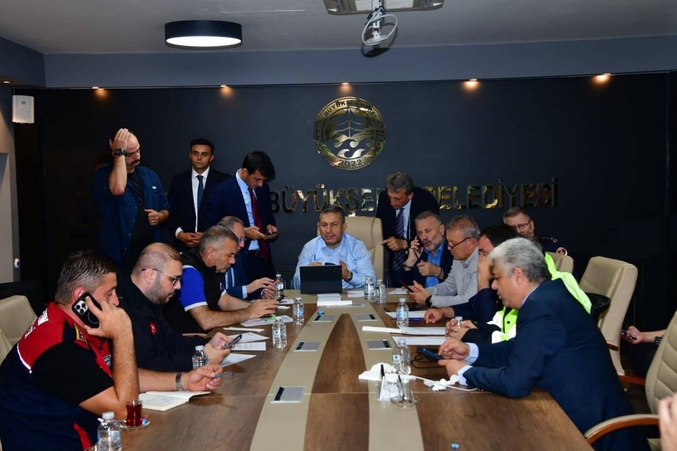 Trabzon'da sağanak ulaşımda aksamalara neden oldu