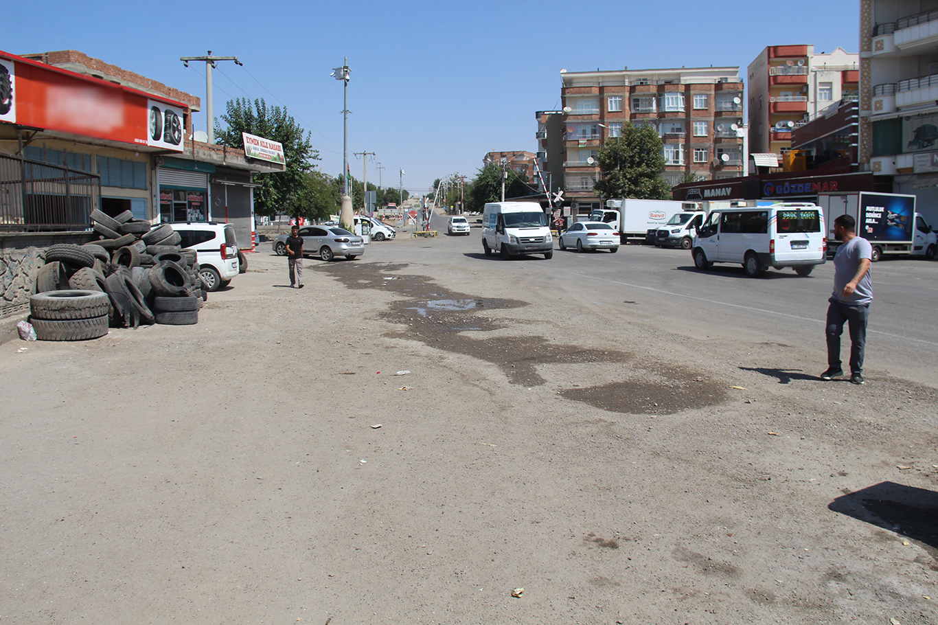 HÜDA PAR’dan Bismil’de ulaşım güvenliği çağrısı: Bu caddede yayalar her gün hayati tehlikeyle karşı karşıya
