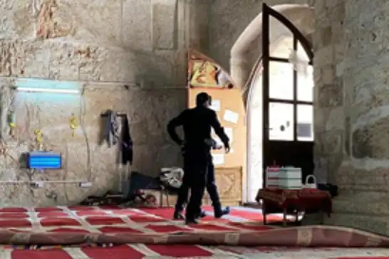 Mescid-i Aksa'da Bab er-Rahme'ye baskın: İşgalcilerin yeni düzen arayışı
