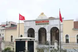 Walîtiya Stenbolê: Li peravên Silivriyê du keştî li hev ketin; 10 endamên ekîbê winda ne
