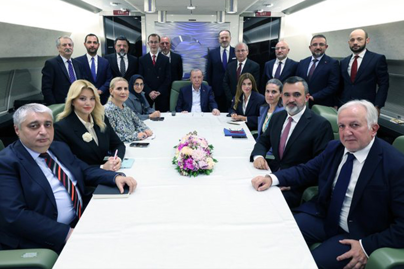 أردوغان: تركيا تطور علاقات متوازنة مع الشرق والغرب