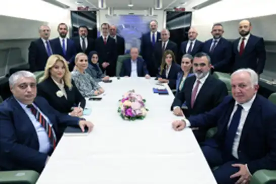 أردوغان: تركيا تطور علاقات متوازنة مع الشرق والغرب