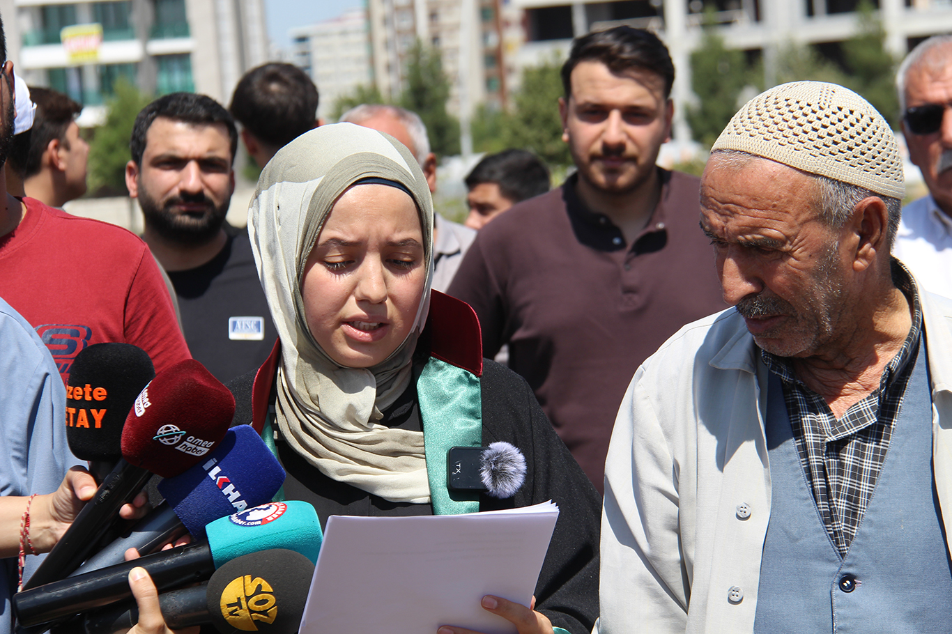 Diyarbakır'da 45 yıllık arazi mücadelesi: Emeğimiz yok sayılarak ihaleye çıkarıldı