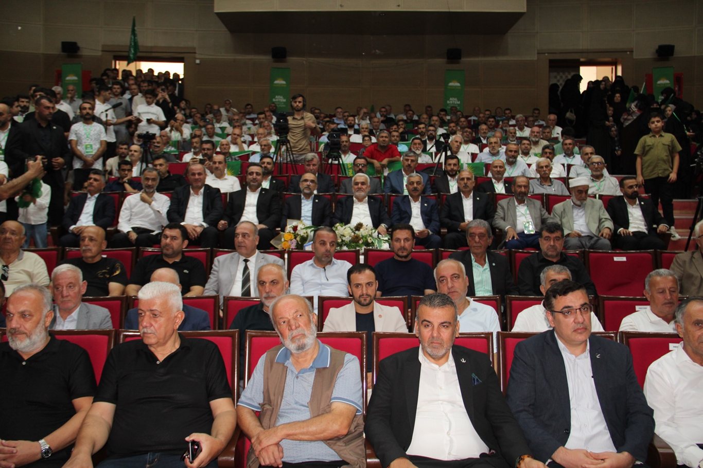HÜDA PAR Batman İl Kongresi düzenlendi: Mehmet Emin Doğru il başkanı oldu