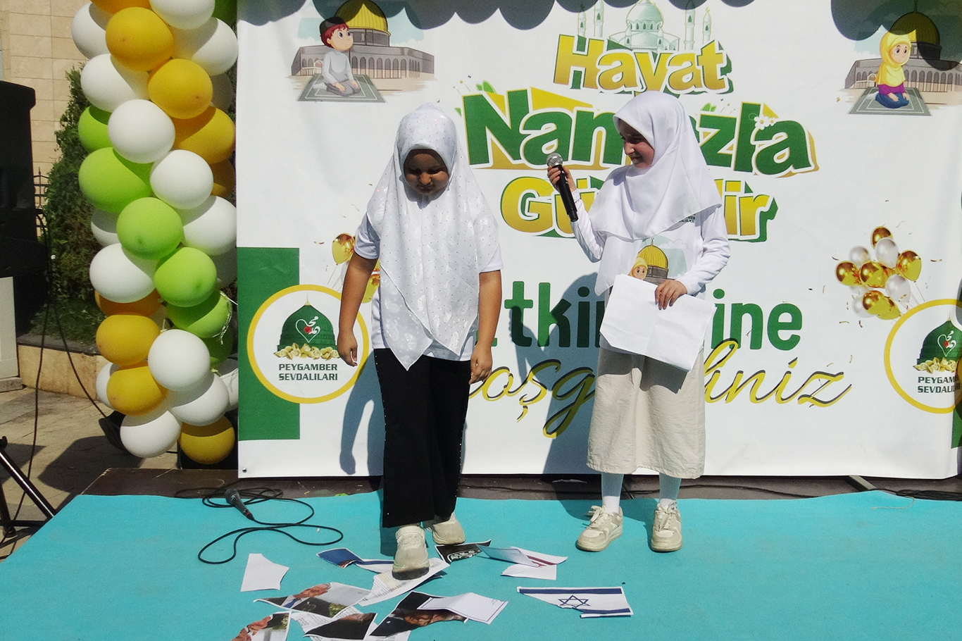 Malatya'da çocuklar "Hayat Namazla Güzeldir" etkinliğinde buluştu