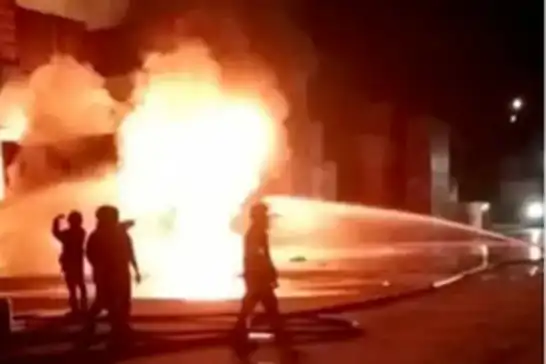 بنغلادش.. مصرع 6 أشخاص وإصابة 12 بانفجار أسطوانات غاز