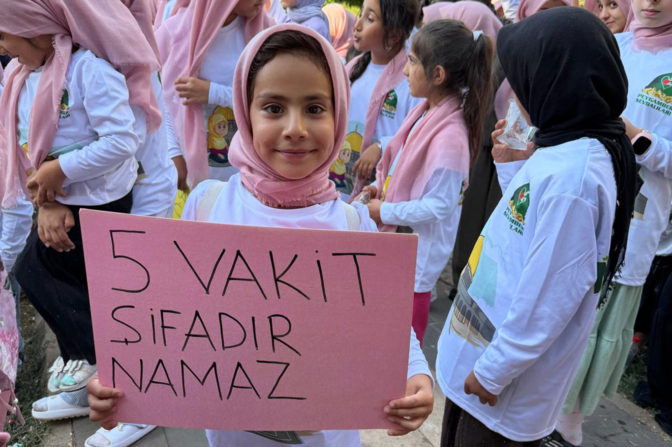 Gercüş'te "Hayat Namazla Güzeldir" etkinliği düzenlendi