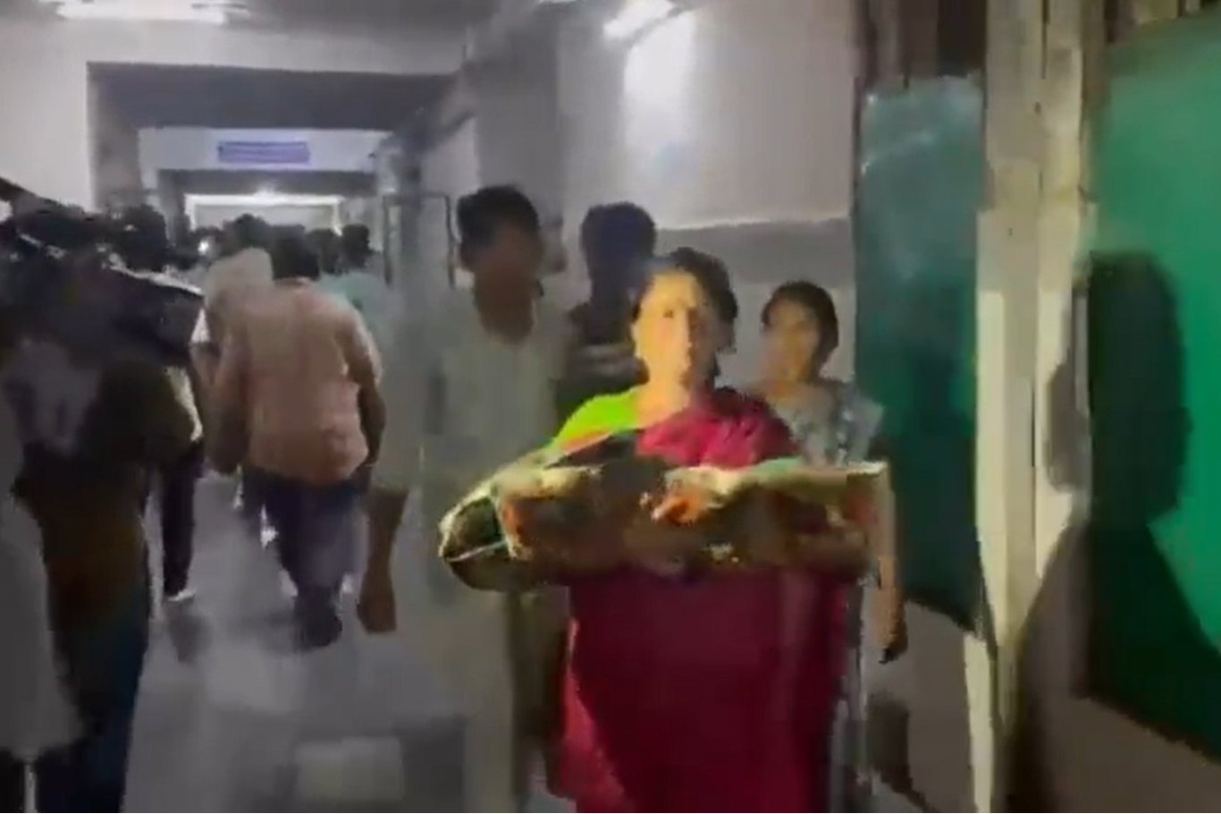 Three infants killed in India hospital fire