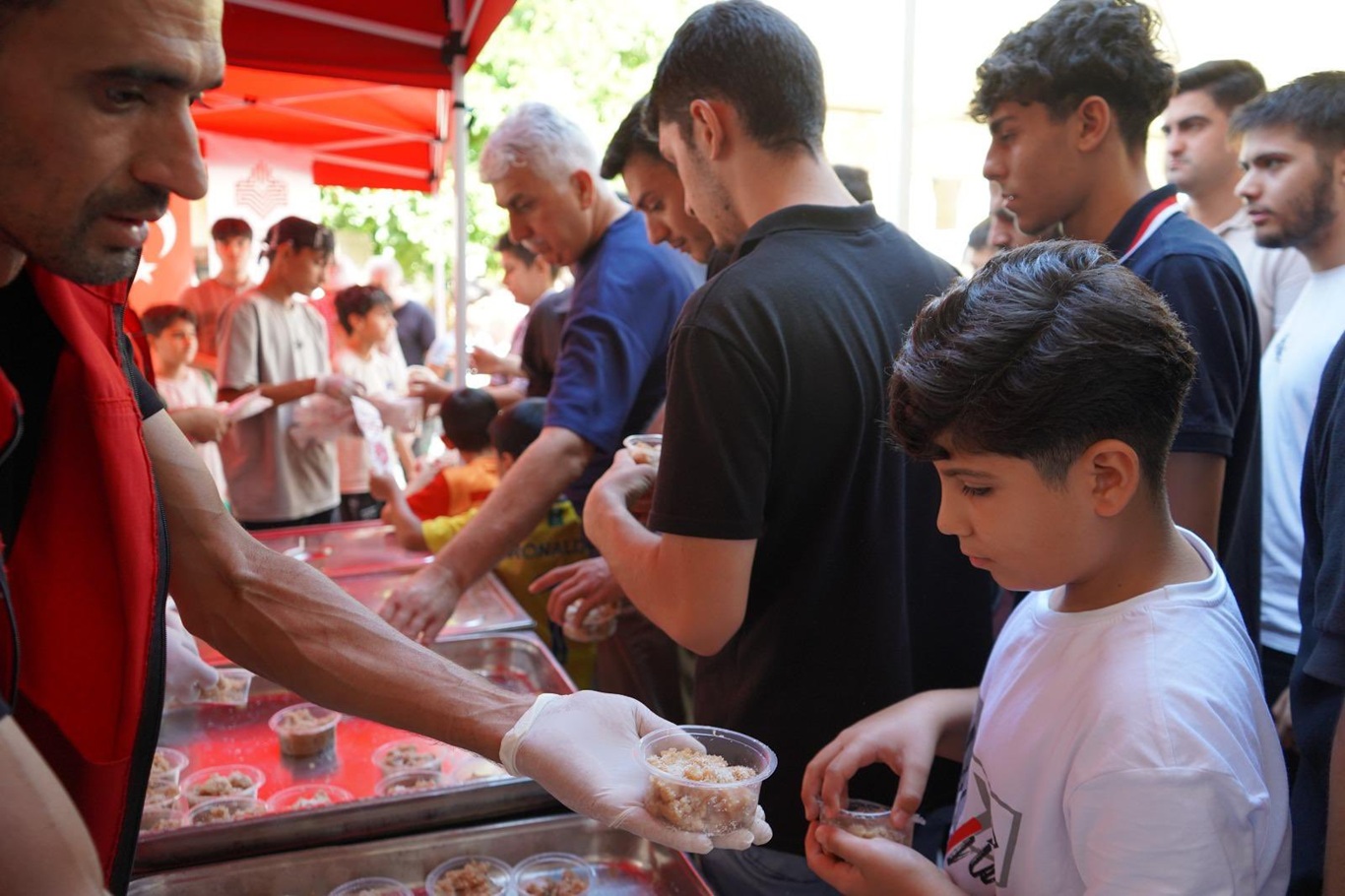 Gaziantep'te vakıf geleneği sürdürülüyor