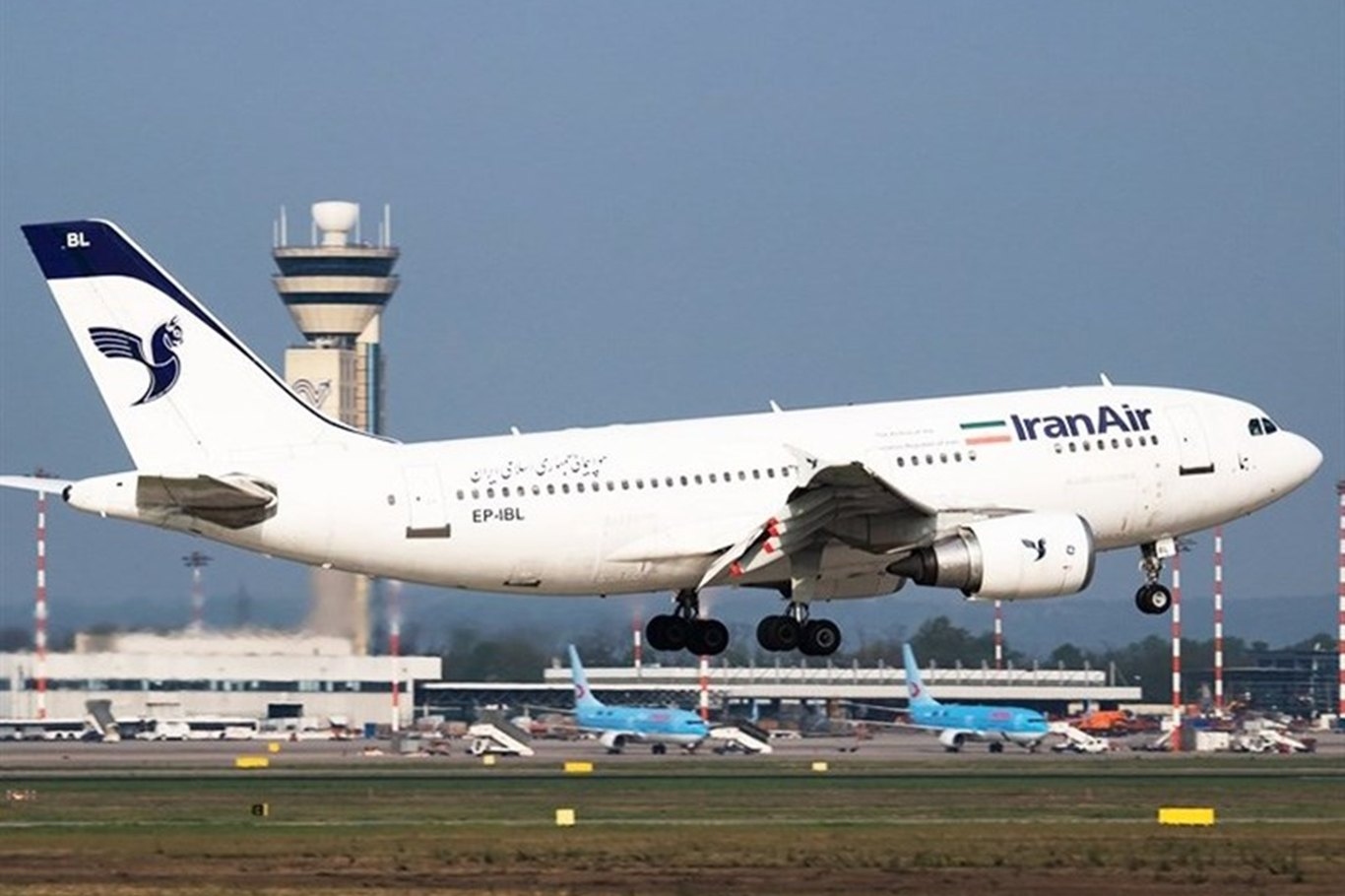 Iran Air says flights to Istanbul, Baku and Najaf continue despite US sanctions threat