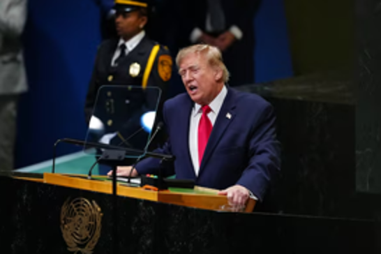 Trump: ABD'li yetkililer İran heyetiyle görüştü