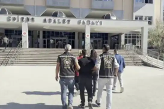 Edirne'de aranan 2 hükümlü yakalandı